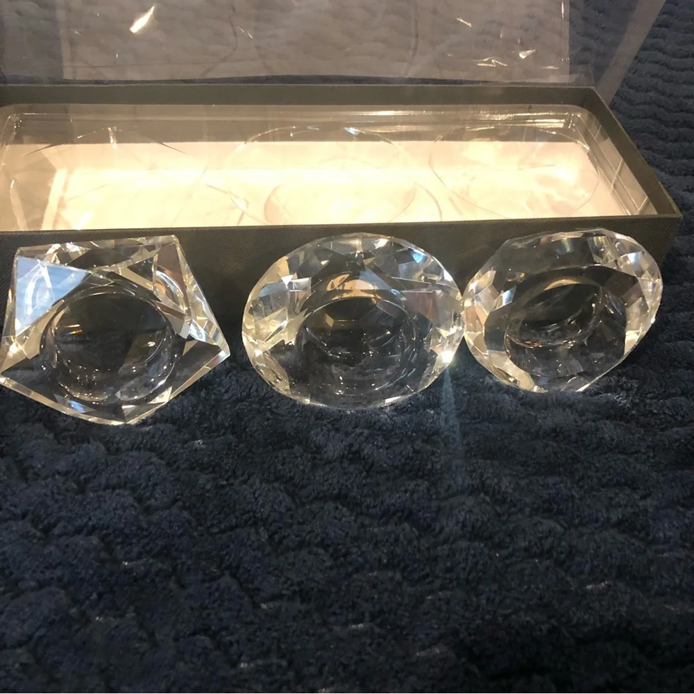 Home Essentials and Beyond glass tea light holder set - Picture 4 of 7